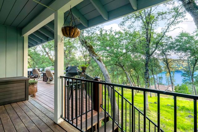 19048 Swallow Way, Penn Valley, CA 95946