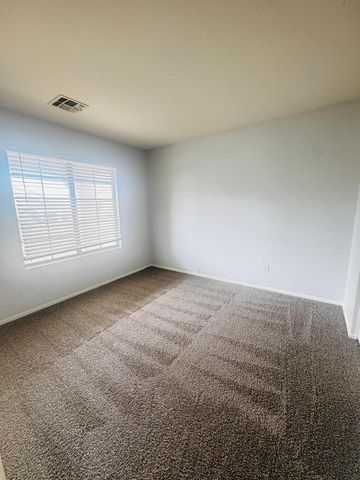 3143 W Jessica Lane, Phoenix, AZ 85041