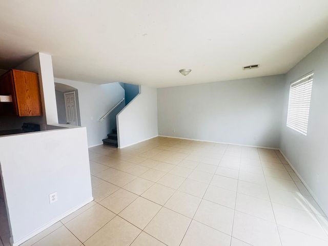 3143 W Jessica Lane, Phoenix, AZ 85041