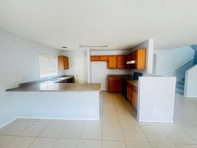 3143 W Jessica Lane, Phoenix, AZ 85041