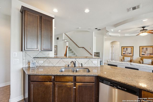 13401 RONAN, Live Oak, TX 78233