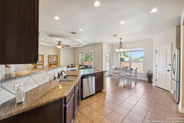 13401 RONAN, Live Oak, TX 78233