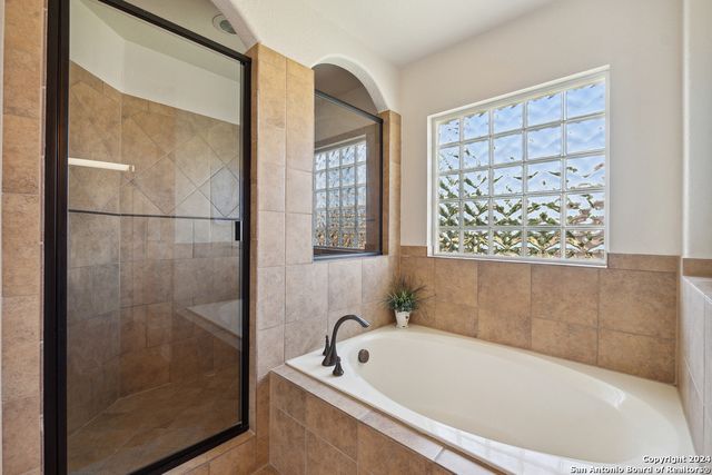 13401 RONAN, Live Oak, TX 78233