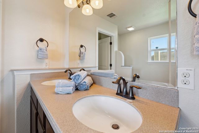 13401 RONAN, Live Oak, TX 78233