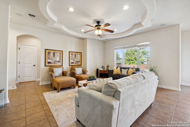 13401 RONAN, Live Oak, TX 78233