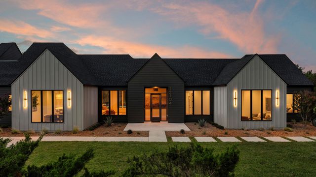 12104 Trailmaster DR, Austin, TX 78737