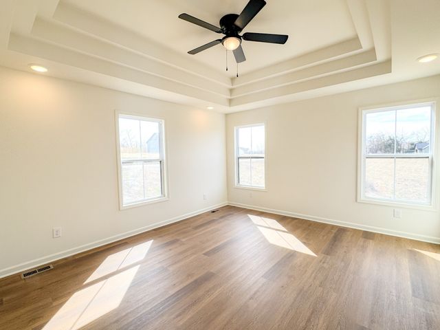 575 Pleasant Hill Rd, Lafayette, TN 37083