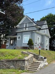 1135 Hamilton Avenue, Waterbury, CT 06706