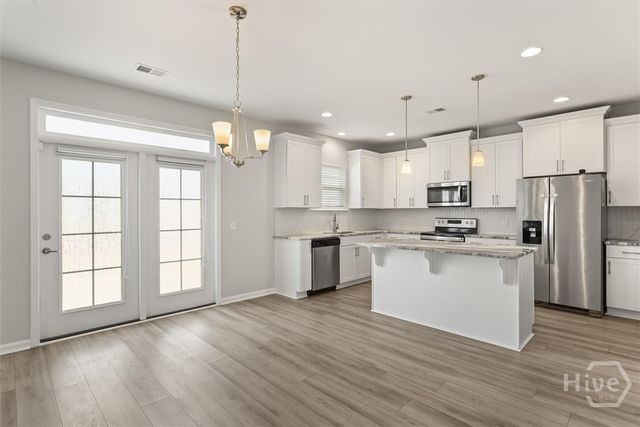 48 Shoefstall Street, Savannah, GA 31407