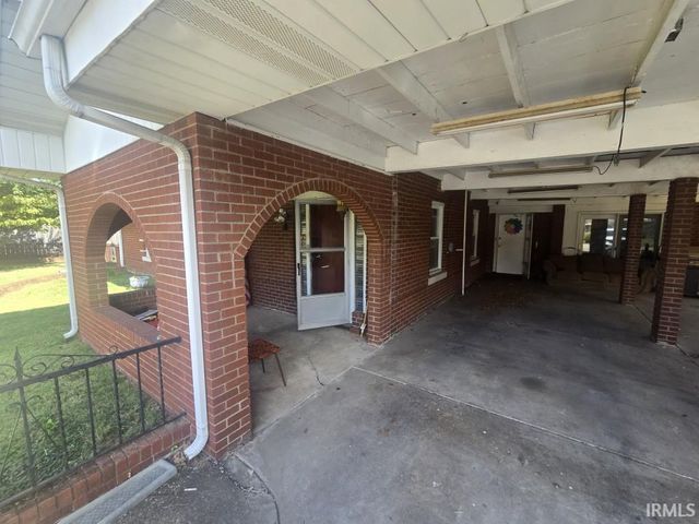 106 S Kenmore Drive, Evansville, IN 47714