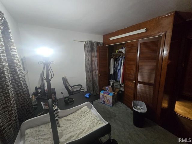 106 S Kenmore Drive, Evansville, IN 47714
