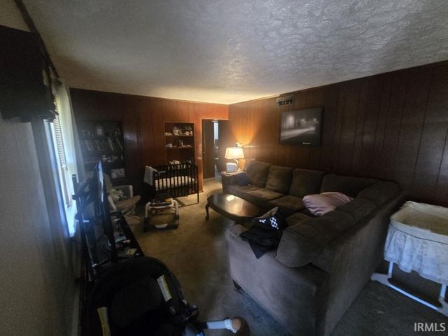 106 S Kenmore Drive, Evansville, IN 47714