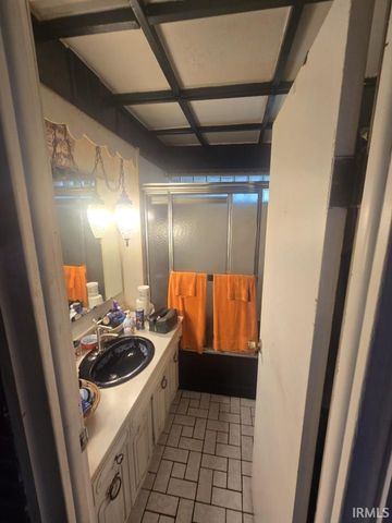 106 S Kenmore Drive, Evansville, IN 47714