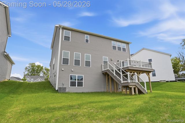 8446 Sandhill Court, White Lake Charter Township, MI 48386