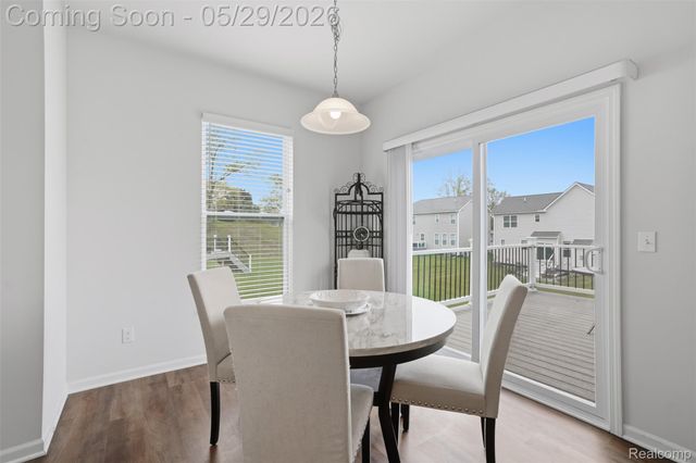 8446 Sandhill Court, White Lake Charter Township, MI 48386