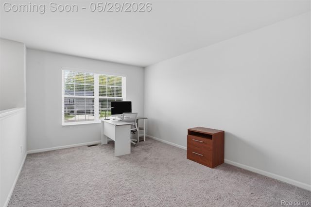 8446 Sandhill Court, White Lake Charter Township, MI 48386