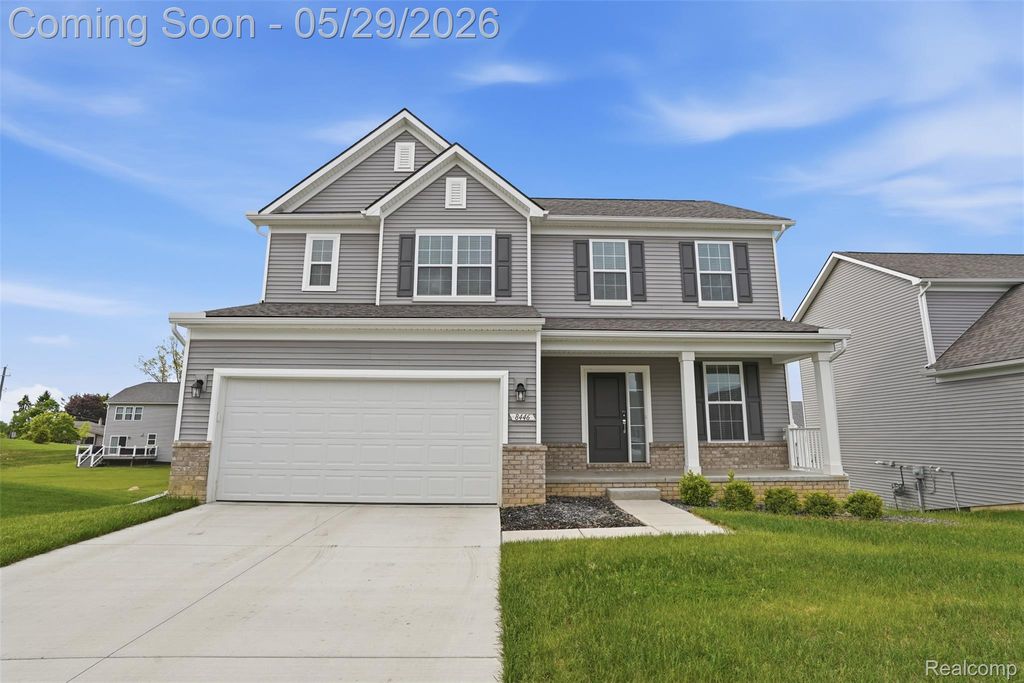 8446 Sandhill Court, White Lake Charter Township, MI 48386
