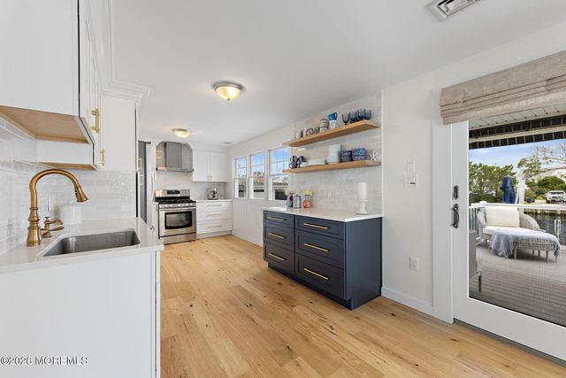 54 Frank Drive, Beach Haven West, NJ 08050