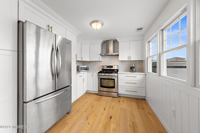 54 Frank Drive, Beach Haven West, NJ 08050