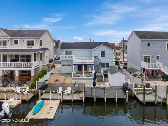 54 Frank Drive, Beach Haven West, NJ 08050
