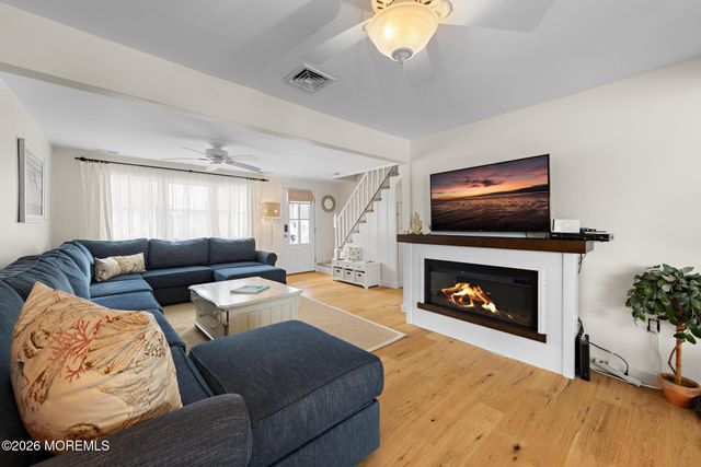 54 Frank Drive, Beach Haven West, NJ 08050