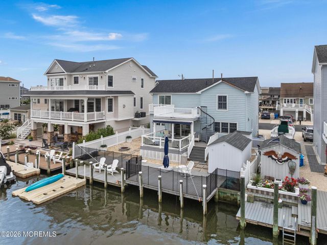 54 Frank Drive, Beach Haven West, NJ 08050