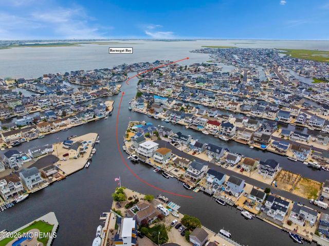 54 Frank Drive, Beach Haven West, NJ 08050