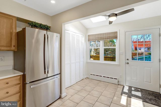 2755 WOODLAWN AVE, Falls Church, VA 22042