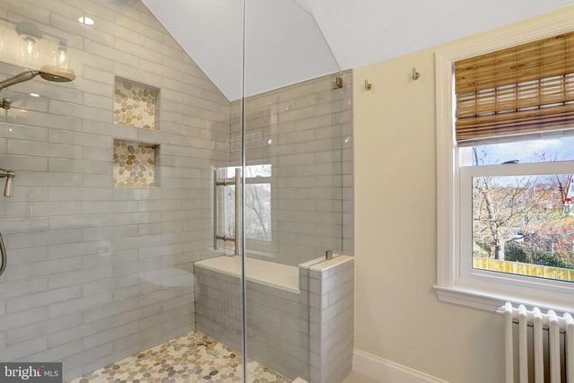 2755 WOODLAWN AVE, Falls Church, VA 22042