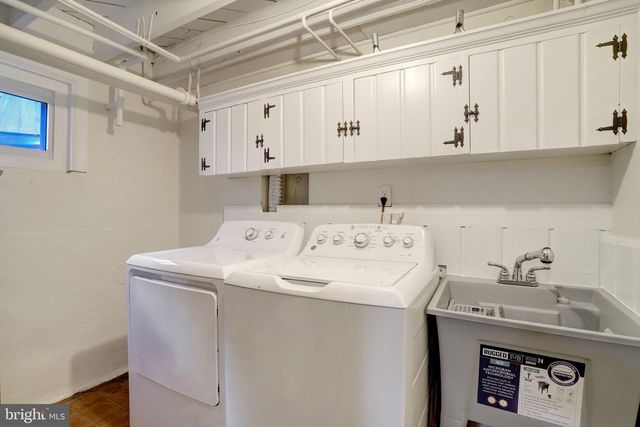 2755 WOODLAWN AVE, Falls Church, VA 22042