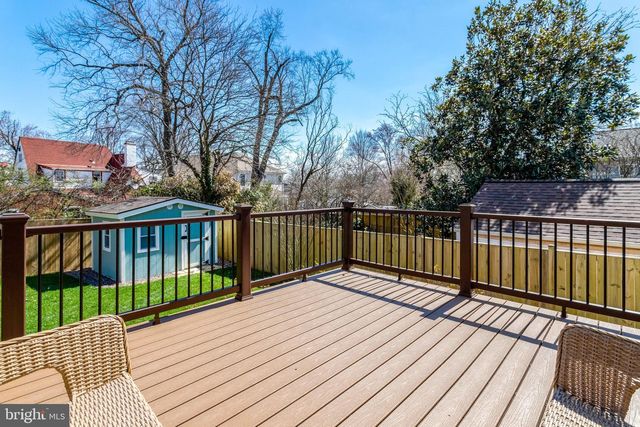 2755 WOODLAWN AVE, Falls Church, VA 22042