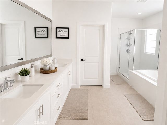 35539 Cortesia Way, Palm Desert, CA 92211