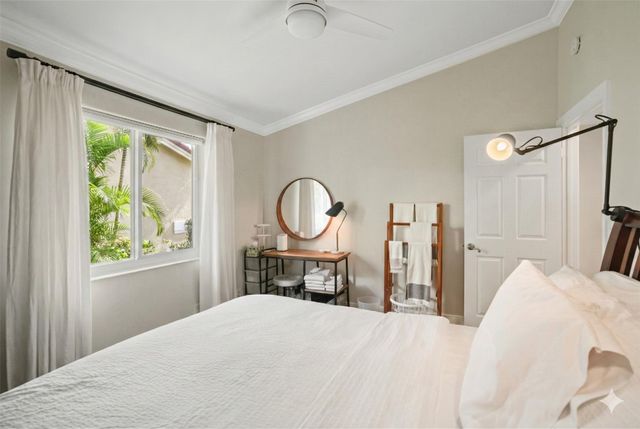 19775 NW 10th St, Pembroke Pines, FL 33029