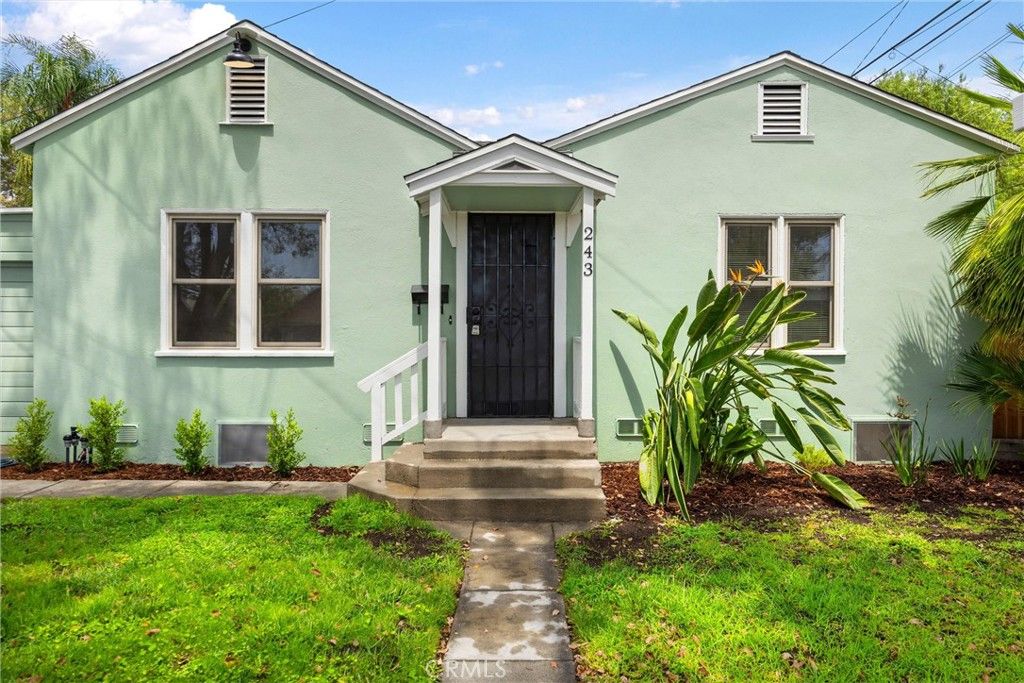 Image 3 of property listing at 243 G Street, Upland, CA 91786