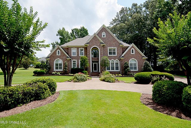 5138 St Andrews Cove, Olive Branch, MS 38654