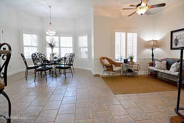 5138 St Andrews Cove, Olive Branch, MS 38654