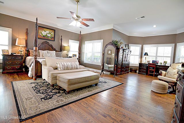 5138 St Andrews Cove, Olive Branch, MS 38654