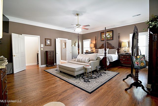 5138 St Andrews Cove, Olive Branch, MS 38654