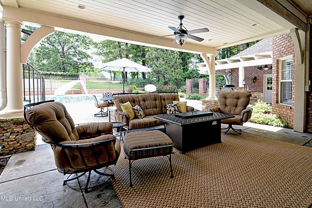 5138 St Andrews Cove, Olive Branch, MS 38654