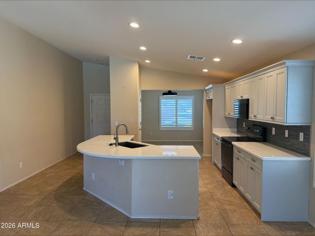 18129 W DESERT Lane, Surprise, AZ 85388