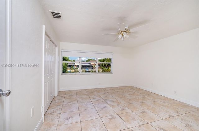 1345 W 71st Street, Hialeah, FL 33014