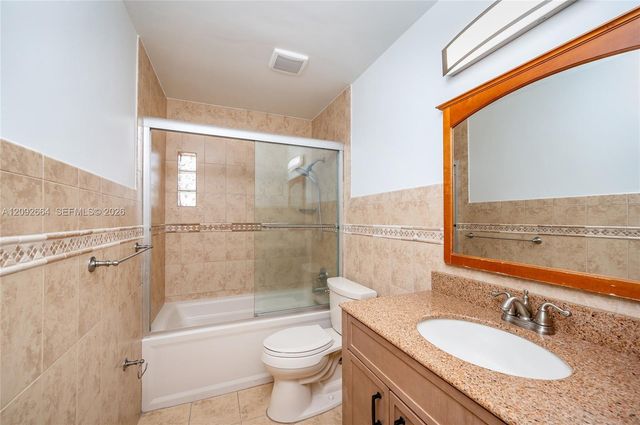 1345 W 71st Street, Hialeah, FL 33014