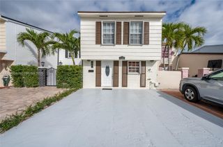 1345 W 71st Street, Hialeah, FL 33014