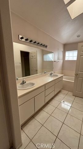 905 Verona Avenue, San Jacinto, CA 92583