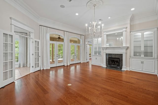 206 Timberton Dr., Hattiesburg, MS 39401