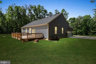 340 RAINBOW RDG, Bumpass, VA 23024