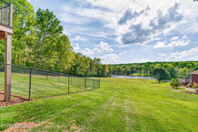 321 Magnolia Lane, Crossville, TN 38555