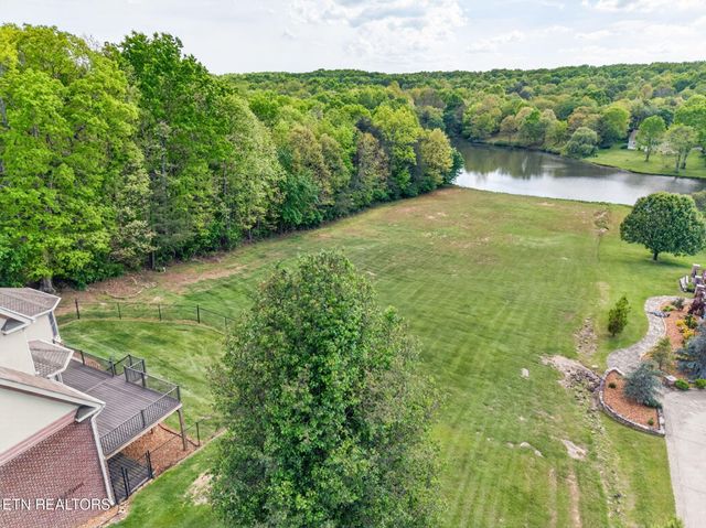 321 Magnolia Lane, Crossville, TN 38555