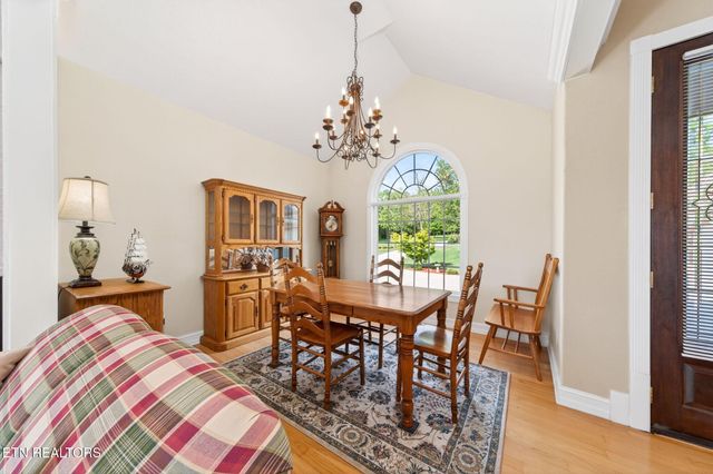 321 Magnolia Lane, Crossville, TN 38555