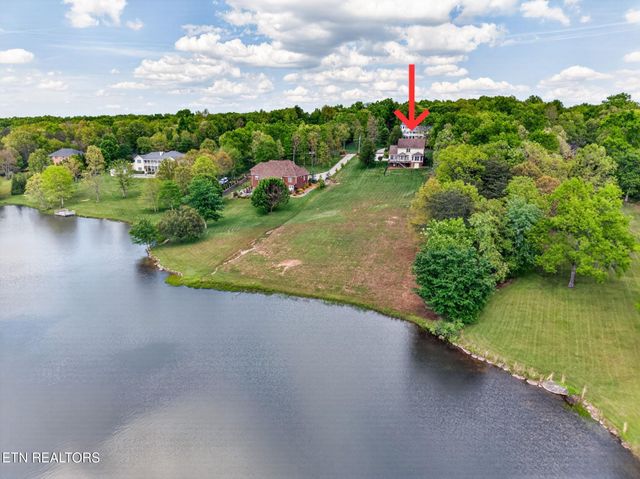 321 Magnolia Lane, Crossville, TN 38555